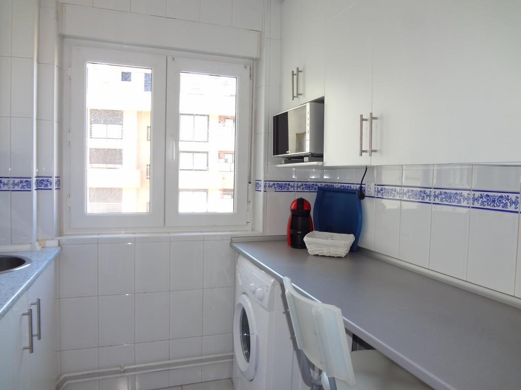 Hotel Sunny Apt Close To University With Parking And Wifi Santander Exteriér fotografie